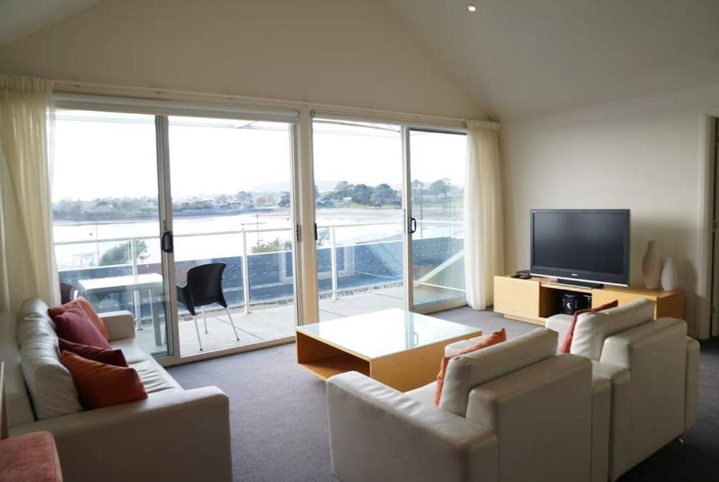 York Cove Hotel جورج تاون المظهر الخارجي الصورة