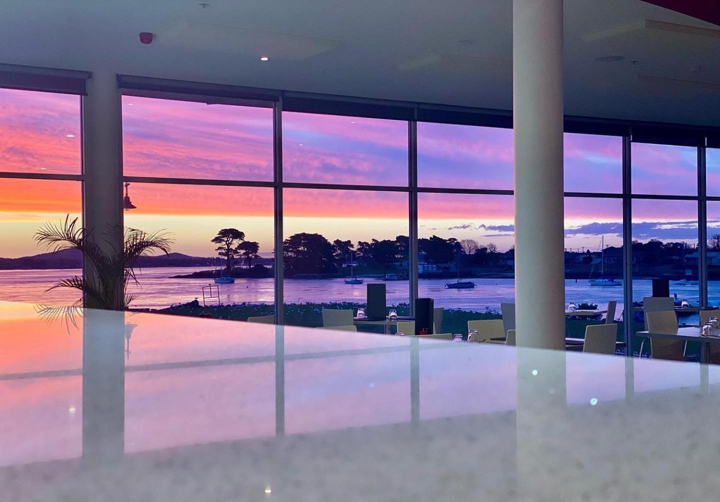 York Cove Hotel جورج تاون المظهر الخارجي الصورة